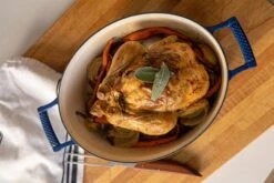 Saveur Selects Braadpan Ovaal Voyage - Classic Blue - ø 30 Cm - Geëmailleerde Anti-aanbaklaag -Speciaalzaken Voor Keukengerei 1 4 16 scaled 1