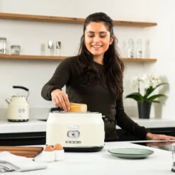 Westinghouse Retro Waterkoker + Broodrooster 2 Sleuven + Staafmixer - Wit -Speciaalzaken Voor Keukengerei 1200x1200 181