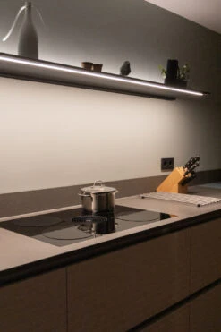 Sareva Inductie Beschermer / Inductie Mat - Hittebestendig - 100% BPA Vrij - Set Van 4 Stuks -Speciaalzaken Voor Keukengerei 19 COOK2836