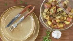 Sareva Ovenschaal Met Deksel - Hittebestendig Glas - ø 21.5 Cm / 2 Liter -Speciaalzaken Voor Keukengerei 24082021 5