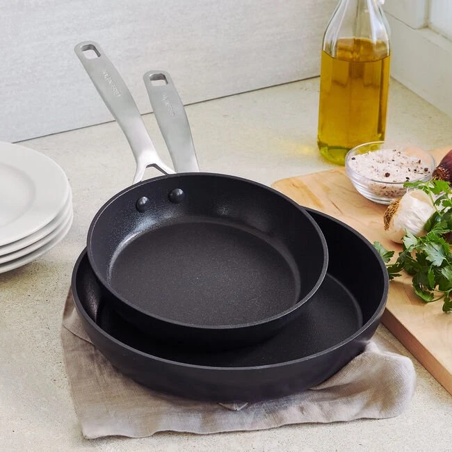 GreenPan Koekenpannenset Copenhagen - Zwart - ø 20 En 28 Cm - Keramische Anti-aanbaklaag 6 GreenPan Koekenpannenset Copenhagen - Zwart - ø 20 En 28 Cm - Keramische Anti-aanbaklaag - Afbeelding 4