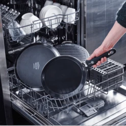 GreenPan Pannenkoekenpan Essentials - Zwart - ø 28 Cm - Keramische Anti-aanbaklaag -Speciaalzaken Voor Keukengerei 28657464abfd1bb6ae5e9eb35e512a20fba20436 GP ESS BA Bd DWS Lifestyle a