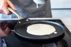 MasterClass Pannenkoekenpan - ø 24 Cm - Standaard Anti-aanbaklaag -Speciaalzaken Voor Keukengerei 5028250519054 2