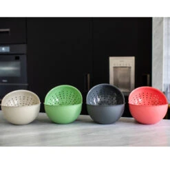 Koziol Vergiet Palsby Kunststof Grijs ø 21 Cm -Speciaalzaken Voor Keukengerei 7806 7805 palsby m 700 701 703 704 5 os 1