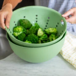 Koziol Vergiet Palsby Kunststof Groen ø 29 Cm -Speciaalzaken Voor Keukengerei 7808 7807 palsby l 703 8 os