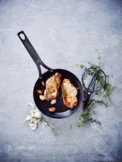 BK Koekenpan Black Steel - ø 30 Cm - Zonder Anti-aanbaklaag -Speciaalzaken Voor Keukengerei 888eaa5860e990e4de3469dba80f7d1b4a41f656 Black steel frypan S2 1 1