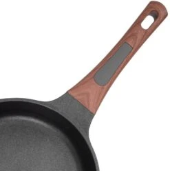 Resto Kitchenware Koekenpan Capella - ø 24 Cm - Standaard Anti-aanbaklaag 10 Resto Kitchenware Koekenpan Capella - ø 24 Cm - Standaard Anti-aanbaklaag -Speciaalzaken Voor Keukengerei 93509.4260403579060.ver07