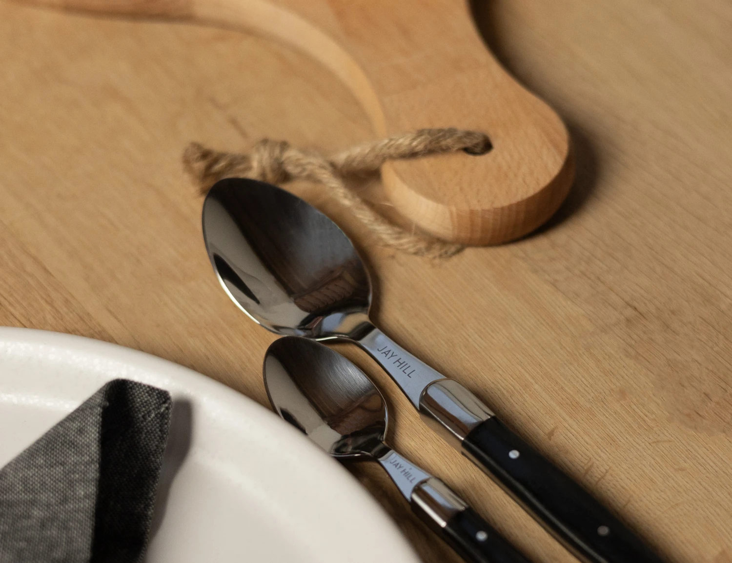 Jay Hill Bestekset Laguiole - Zwart - 24 Delig / 6 Personen 6 Jay Hill Bestekset Laguiole - Zwart - 24 Delig / 6 Personen - Afbeelding 4