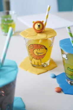 Leonardo Kinderglas Set Bambini Leeuw 215 Ml - 3-Delig -Speciaalzaken Voor Keukengerei Kinder Becher Loewe 034794 mood V01 H