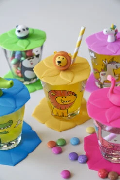 Leonardo Kinderglas Set Bambini Leeuw 215 Ml - 3-Delig -Speciaalzaken Voor Keukengerei Kinder Becher Loewe 034794 mood V02 H