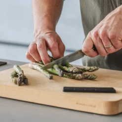 KitchenAid Officemes Gourmet 12 Cm + Gratis Mesbeschermer -Speciaalzaken Voor Keukengerei KitchenAid Officemes Gourmet 12 cm gratis mesbeschermer 3