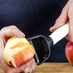 KitchenAid Dunschiller Classic 18 Cm - White -Speciaalzaken Voor Keukengerei KitchenAid obieraczka Y do jablek CLASSIC White KCG145OHWHE 5057982066086