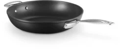 Le Creuset Sauteerpan Les Forgées TNS - ø 30 Cm / 3.7 Liter - Standaard Anti-aanbaklaag -Speciaalzaken Voor Keukengerei LC 20190624 ZS PS FS 51101300010202 005