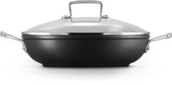 Le Creuset Hapjespan Met Deksel - Les Forgées TNS - ø 26 Cm / 2.7 Liter - Standaard Anti-aanbaklaag -Speciaalzaken Voor Keukengerei LC 20190624 ZS PS FS 51107260010502 003
