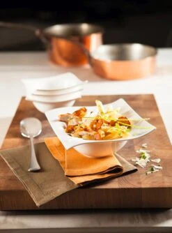 Maxwell & Williams Soepkom Motion 19 X 19 Cm / 500 Ml -Speciaalzaken Voor Keukengerei Motion sfeer5 1