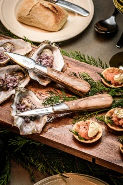 Laguiole Style De Vie Oestermessen Met Oesterhouder Luxury Line Olijfhout -Speciaalzaken Voor Keukengerei OesterOliveGift 3