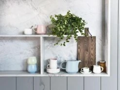 Maxwell & Williams Kop En Schotel Tint Blauw 100 Ml -Speciaalzaken Voor Keukengerei Tint Lifestyle Image 2 800x600 1