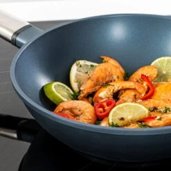 Westinghouse Wokpan Performance - Bravery Blue - ø 28 Cm - Standaard Anti-aanbaklaag -Speciaalzaken Voor Keukengerei WCCW0095028BL 14