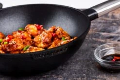 Westinghouse Koekenpan Performance - Blissful Black - ø 28 Cm - Standaard Anti-aanbaklaag -Speciaalzaken Voor Keukengerei WCFP0095024BK 9 1