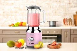 Westinghouse Blender Retro Collections - Roze - 1.5 Liter - WKBE221WH -Speciaalzaken Voor Keukengerei WKBE221PK Table Blender PINK Lifestyle